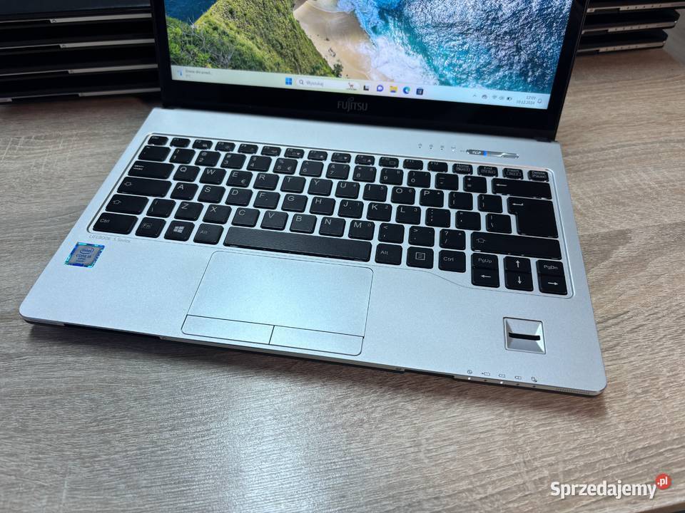 WYPRZEDAŻ Dotykowy laptop Fujitsu S936 i56300 Fujitsu-Siemens podkarpackie