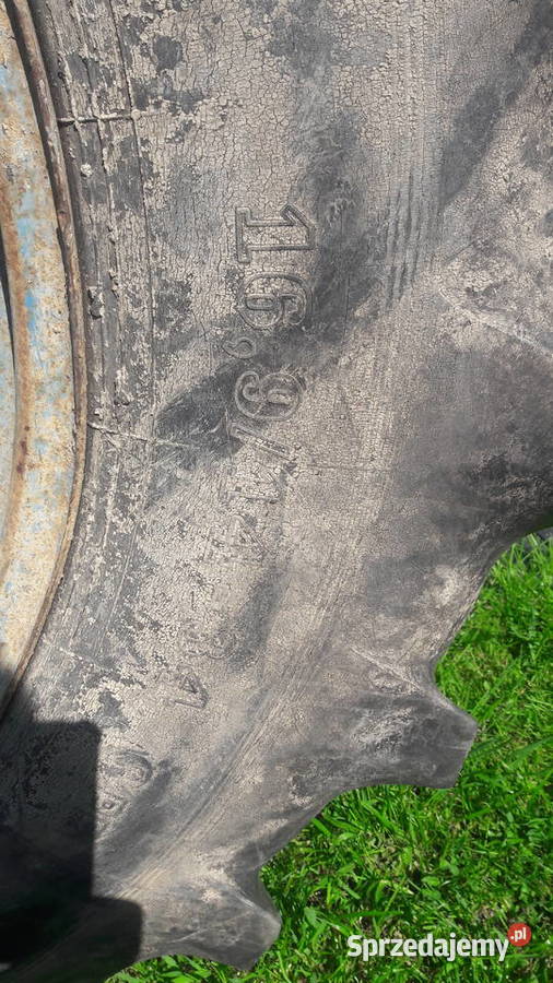 Sprzedam koło do ciągnika opona 34 cale case Bochnia sprzedam