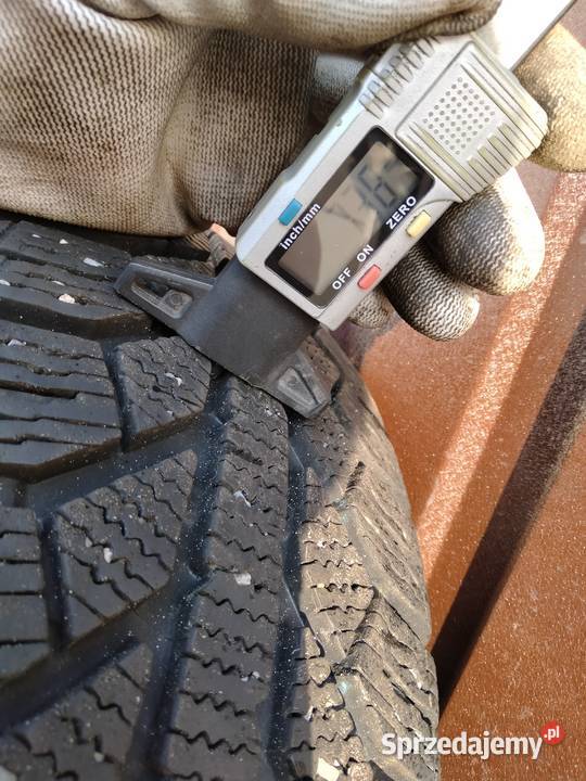 Opona zimowa Semperit Master Grip 2 175 65 R15 Samochodowe Zgierz
