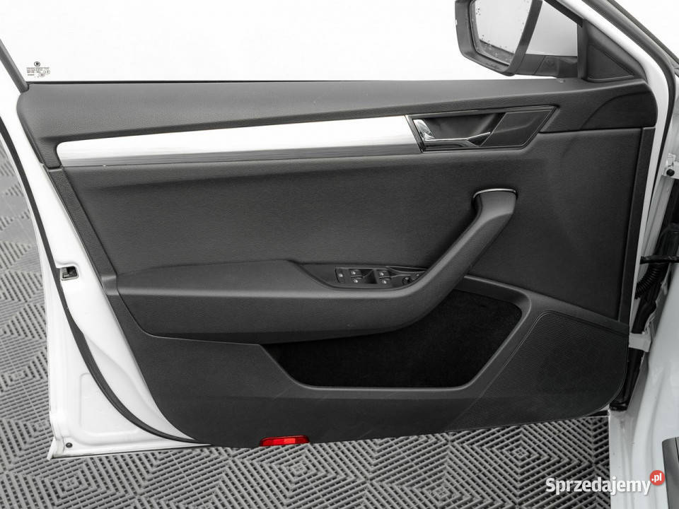 koda Superb WJ6227L20 TDI Ambition DSG Podgrzf immobilizer Pępowo