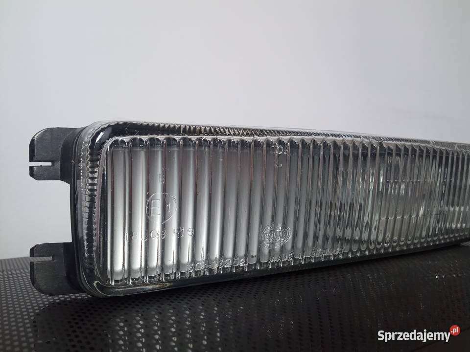 Audi 80 Coupe Halogen lewy Hella 895941699