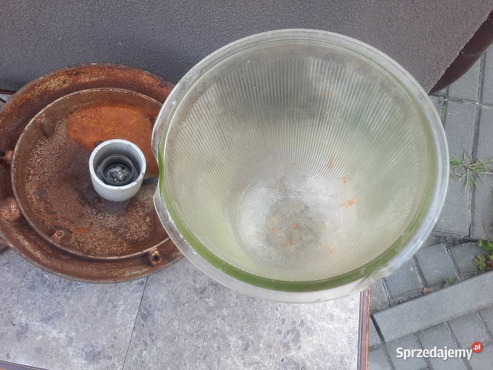 Stara duża lampa loft oborowa gospodarcza Tczew