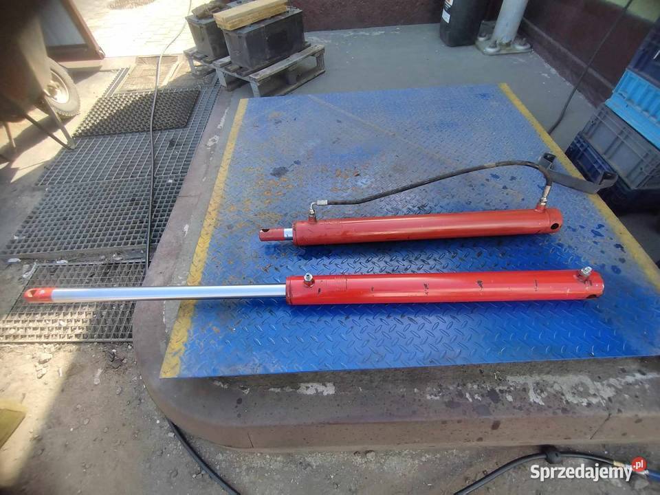 Siłownik hydrauliczny tłok Złożony 93 Strzyżew