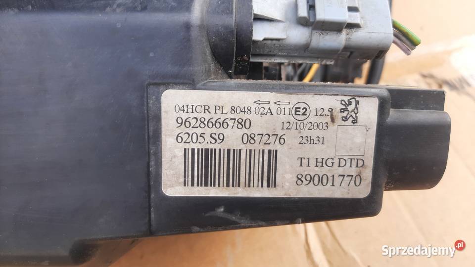 lampa prawa peugeot 206 lift FL Dębno sprzedam