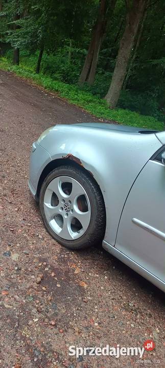 SPRZEDAM GOLFA 5 16MPI SPORTLINE Rok produkcji 2005 zachodniopomorskie Sławno