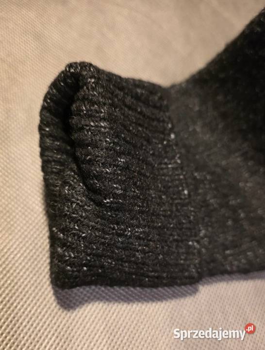 Dłuższy sweter w serek z tiulem RESERVED 3840 Oława