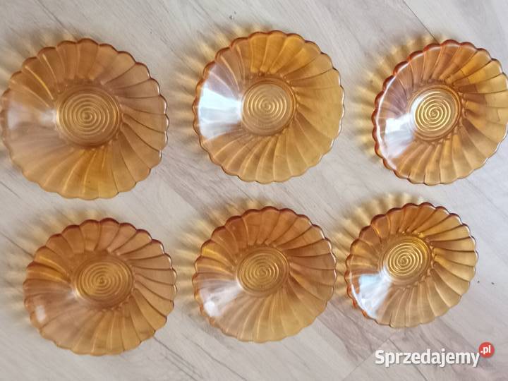 Szkło kolorowe Małe talerzyki dolnośląskie Świdnica sprzedam