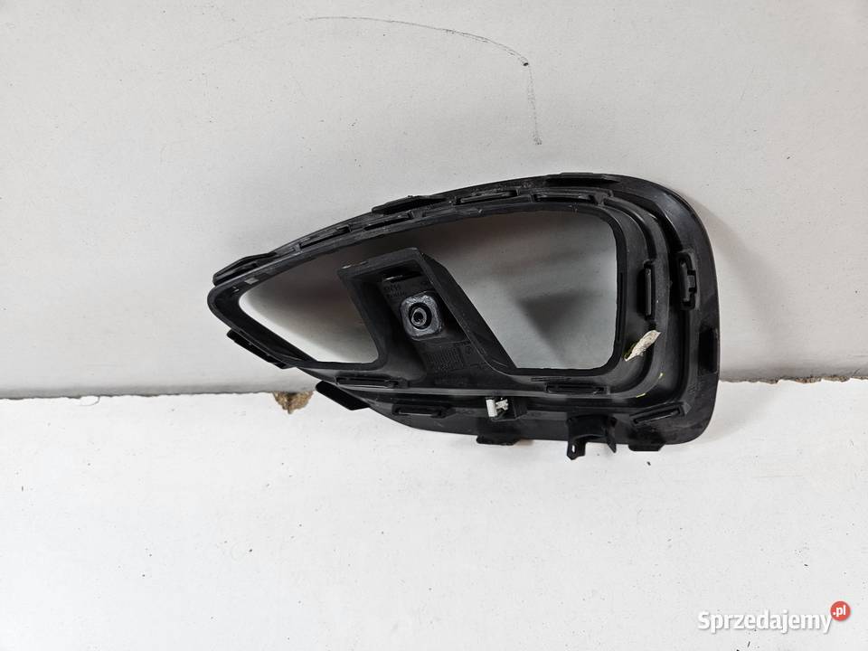 RENAULT CAPTUR II KRATKA LEWA ZDERZAKA PRZÓD wielkopolskie Międzychód sprzedam