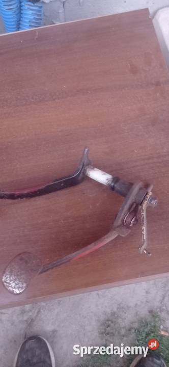 Pedały sprzęgła i hamulca fiat 126p lubelskie Biłgoraj sprzedam