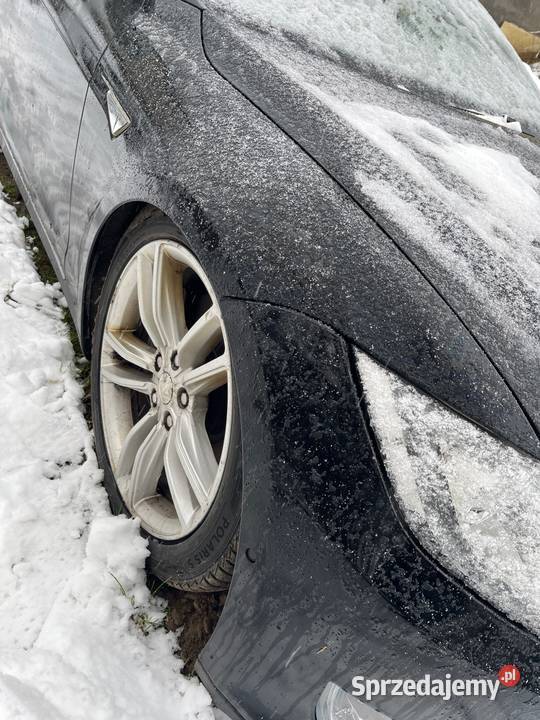 Błotnik tesla s prawy przód wielkopolskie Poznań