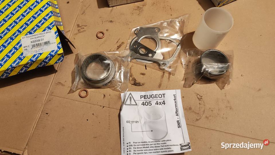 Łożysko belki zawieszenia SNR KS55901 zestaw