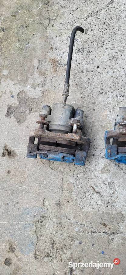 Sprzedam zaciski hamulcowe tył bmw e39 Narol