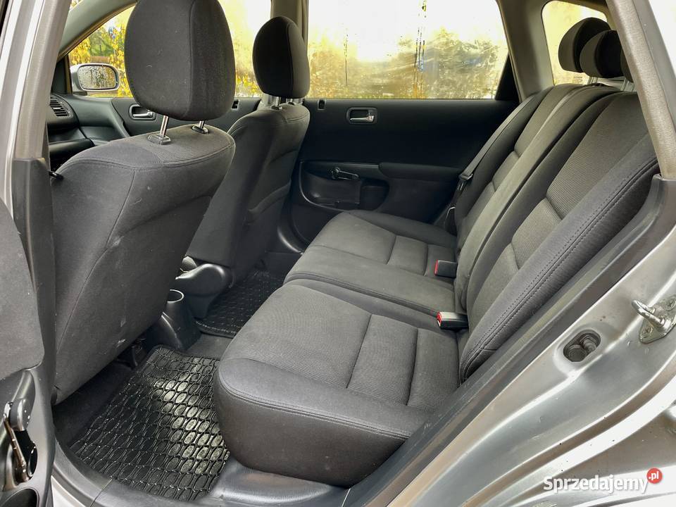 ŚlicznaZadbanaHondaCivicVII2005rLift14Benz 1400cm3 Zduńska Wola sprzedam