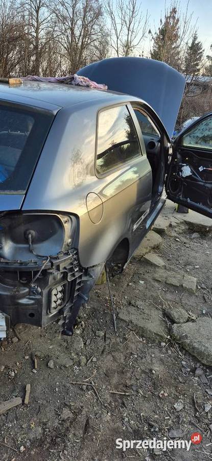 Poszycie prawe błotnik Audi A3 8P 3D LX7Z Słupsk