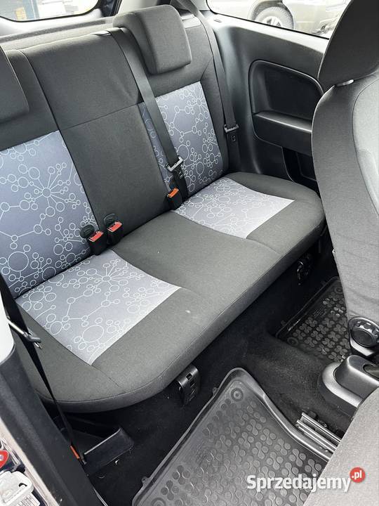 Ford fiesta mk6 14 radio Tomaszów Lubelski sprzedam