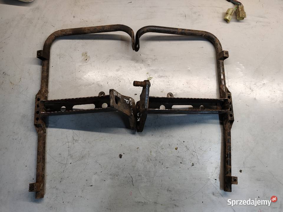 Mocowanie stopnia stopień suzuki Kingquad 400