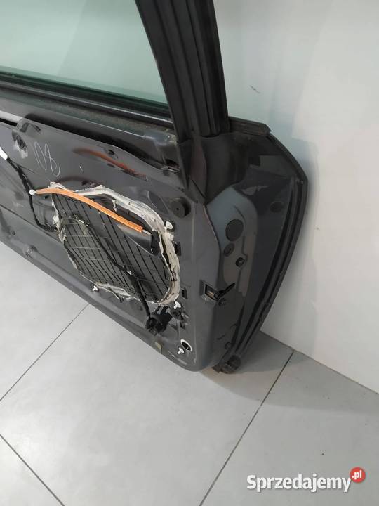 DRZWI PRAWE PRZÓD 3D LX7Z Audi A3 II 20032013 8P świętokrzyskie