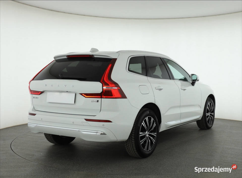 Volvo XC60 B4 AWD 150725km mazowieckie Piaseczno