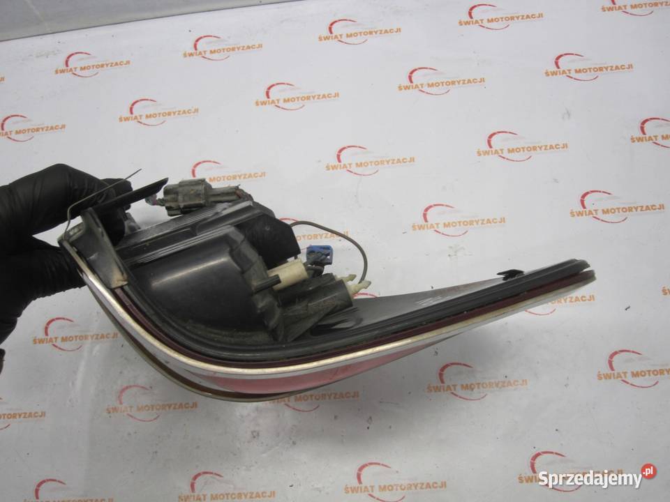 MITSUBISHI L200 07r Lampa prawy tył tylna świętokrzyskie Kielce
