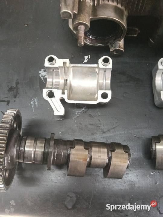 Głowica tył honda vtr 1000 Łuków