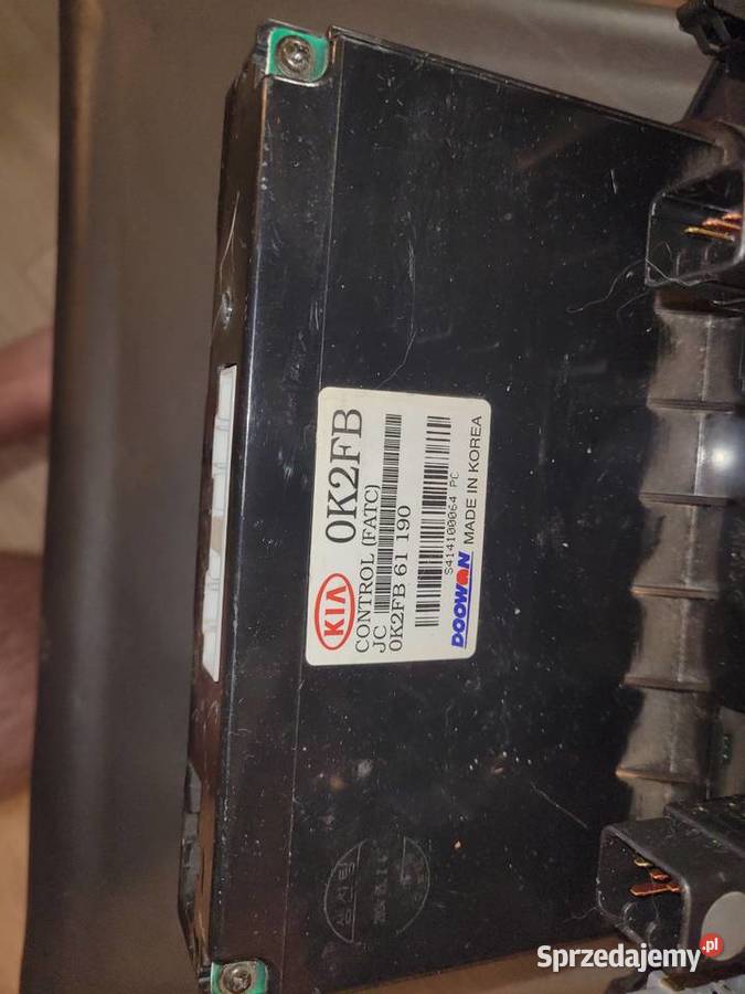 Ramka konsoli srodkowej panel klimatyzacji Kia Ogrzewanie, wentylacja i klimatyzacja lubelskie Lublin