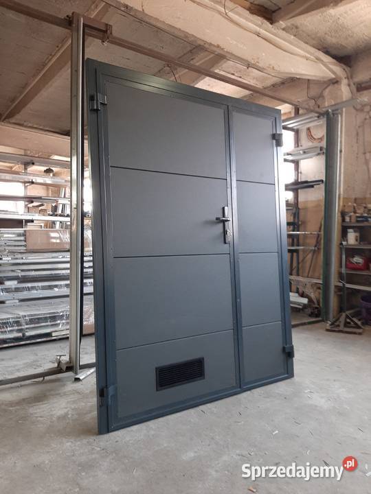 Aluminiowa Brama Ocieplana