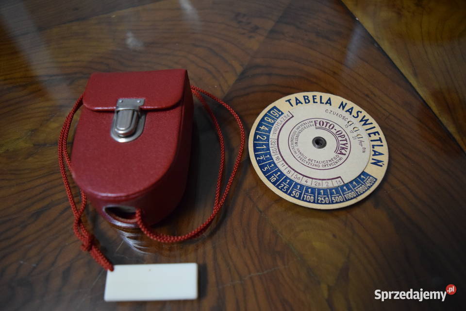 Zabytkowy światłomierz WERRALUX Tabela