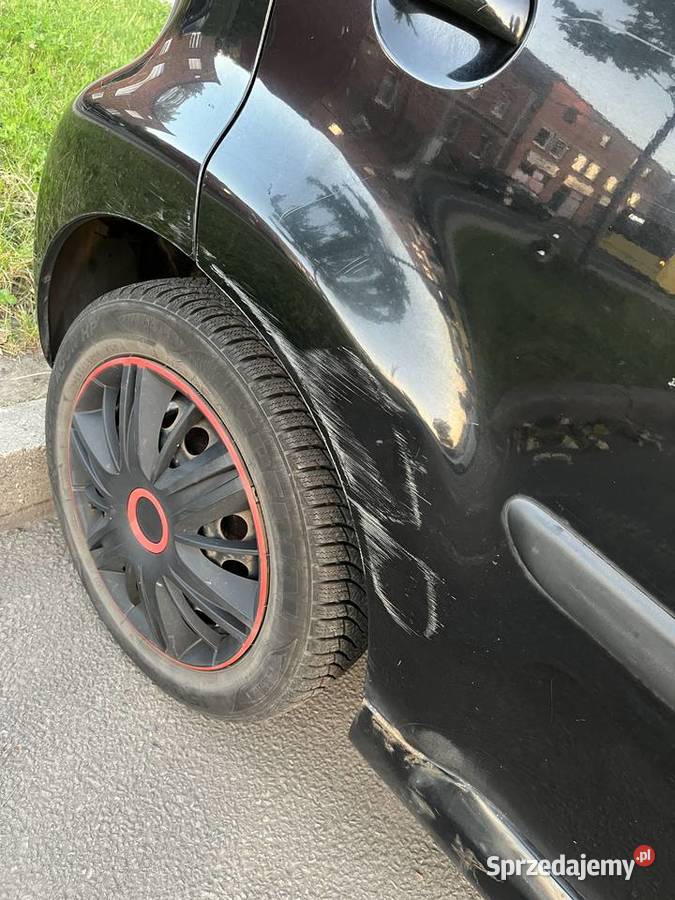 Czarny ekonomiczny citroen c1 silnik 10 wersja Rok produkcji 2006 śląskie Siemianowice Śląskie