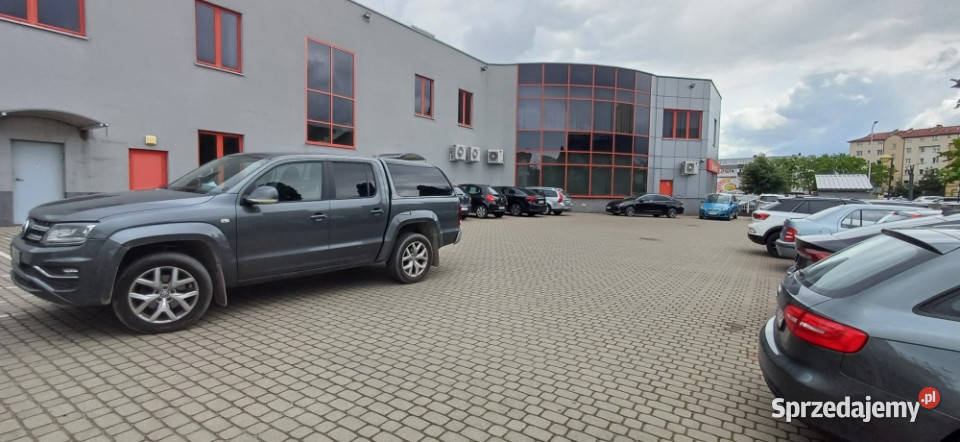 Budynek biurowo usługowy w ścisłym centrum sprzedam