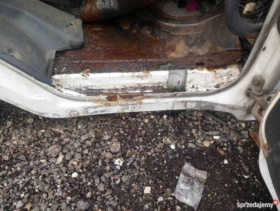PRAWY PRÓG MERCEDES ATEGO Rzędowice