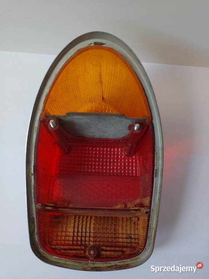 Volkswagen Garbus 1300 klosz tylnej lampy Hella