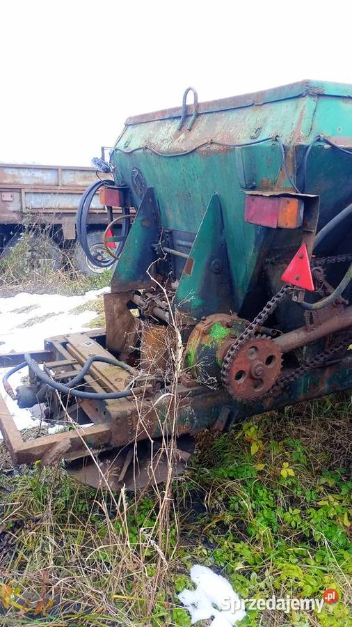 sprzedam rozrzutnik wapna piaskarka solarka Maszyny rolnicze Olesno sprzedam