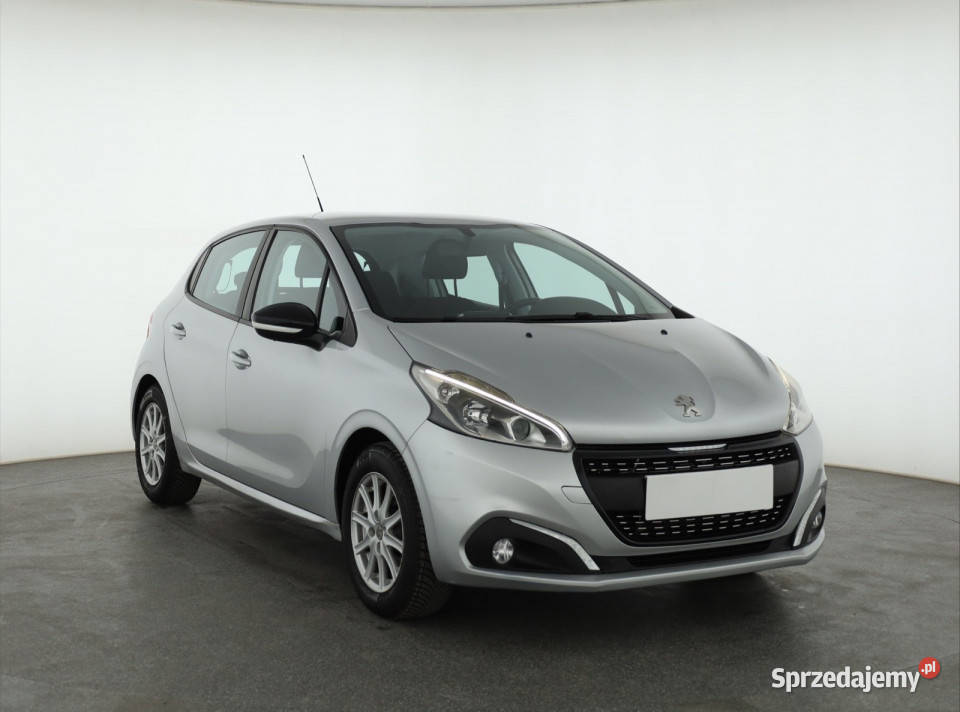 Peugeot 208 12 PureTech 60KM Piaseczno