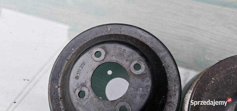 Koło pasowe pompy wody mercedes w202 w124 Zbąszyń