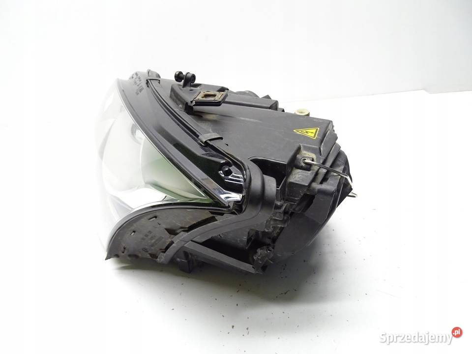 LAMPA REFLEKTOR LEWA LEWY PRZÓD PRZEDNIA AUDI TT osobowe