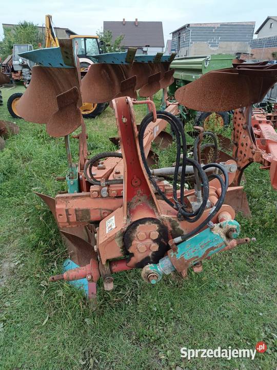 PŁUG 4 SKIBOWY OBROTOWY KVERNELAND VD100 VARIO Borzęciczki