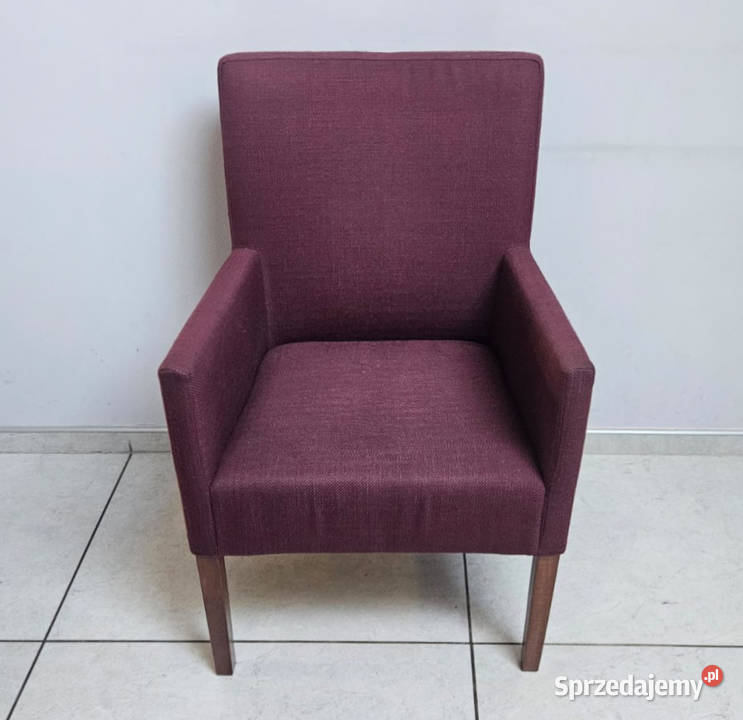Burgundowy fotel ładne i solidne wykonanie Pszczyna