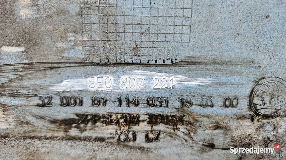 SKODA OCTAVIA III LIFT ZDERZAK PRZEDNI PRZÓD osobowe Zderzaki