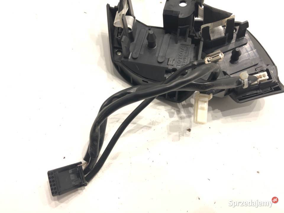 PRZEŁĄCZNIKI KIEROWNICY TOYOTA COROLLA E13 0409