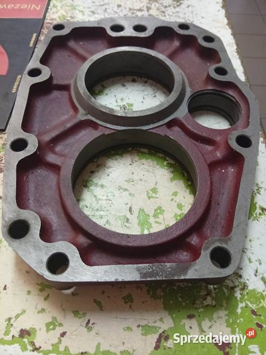 Pokrywa tylna skrzyni biegów C385 Do ciągników Płock