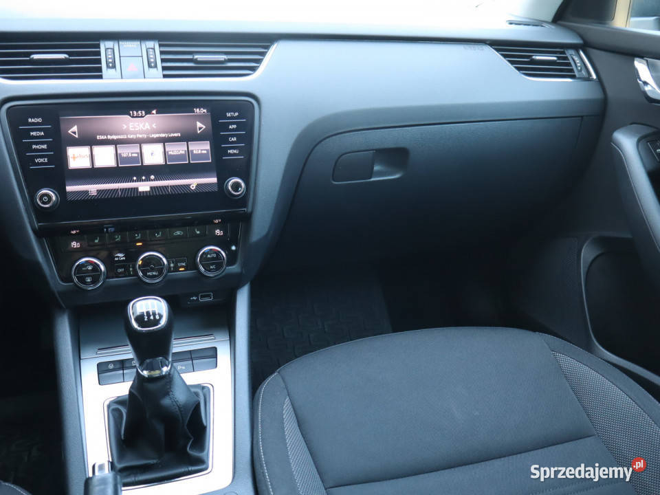Skoda Octavia 15 TSI ASR (kontrola trakcji)