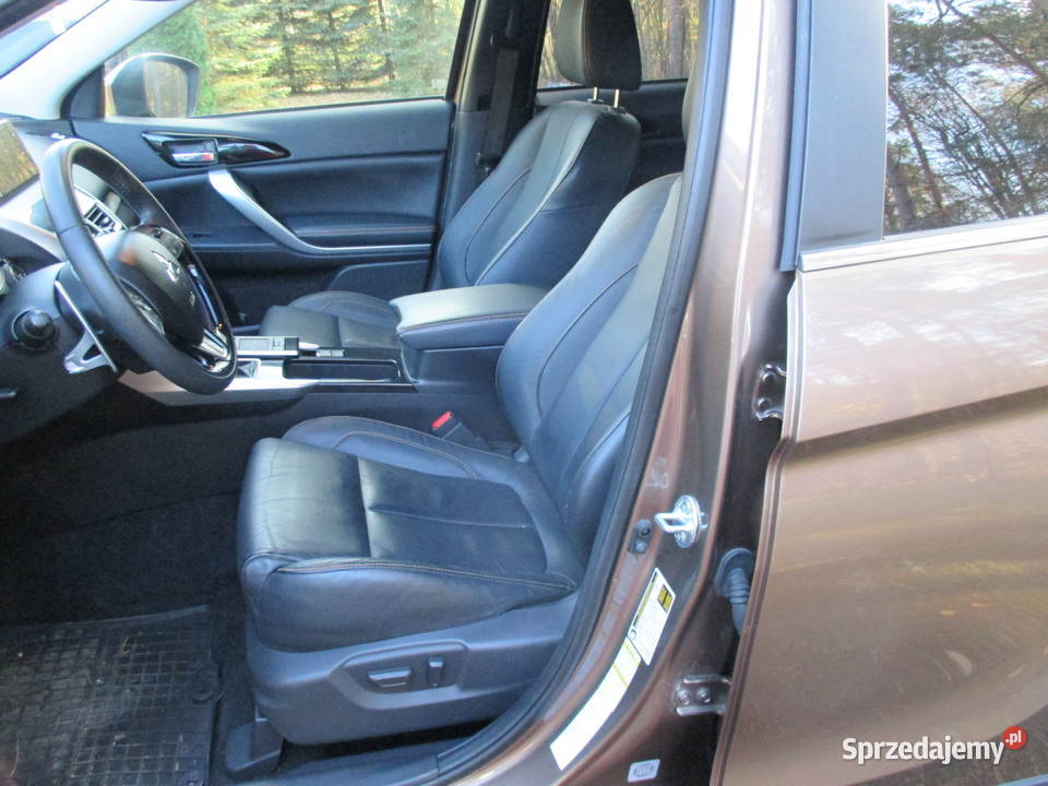 SUV 4x4 Full skóry kamery 360szklany dach Ostrowiec Świętokrzyski