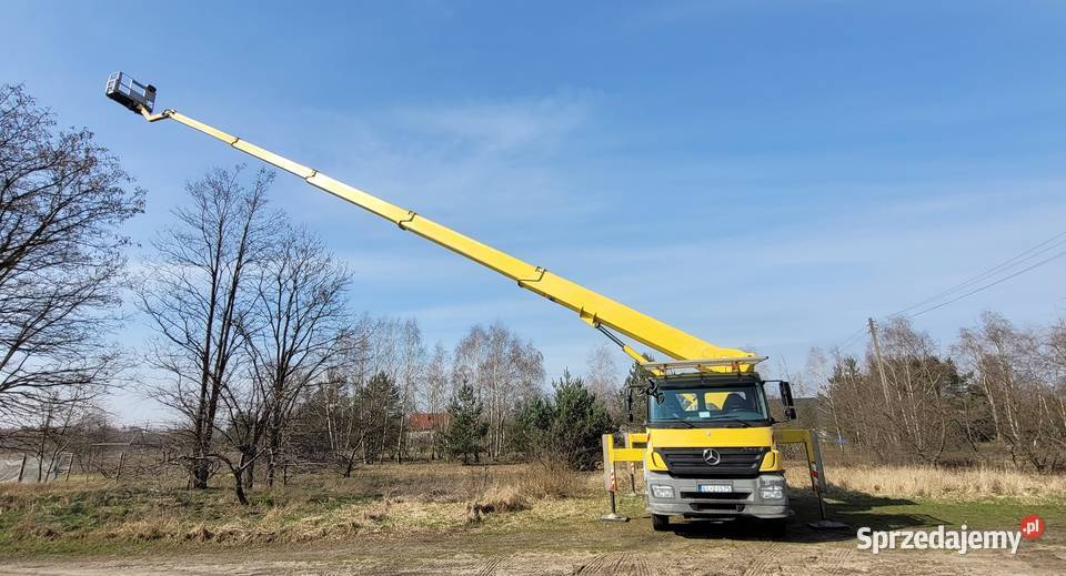 Podnośnik koszowy 35 m Wumag WT 350 zwyżka Rok produkcji 2008 Łódź