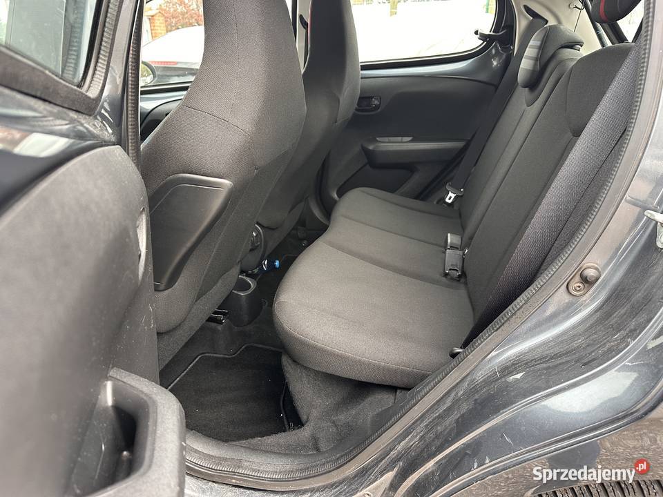 Peugeot 108 10 benzyna 68KlimaKamera cofaniaRej Warszawa