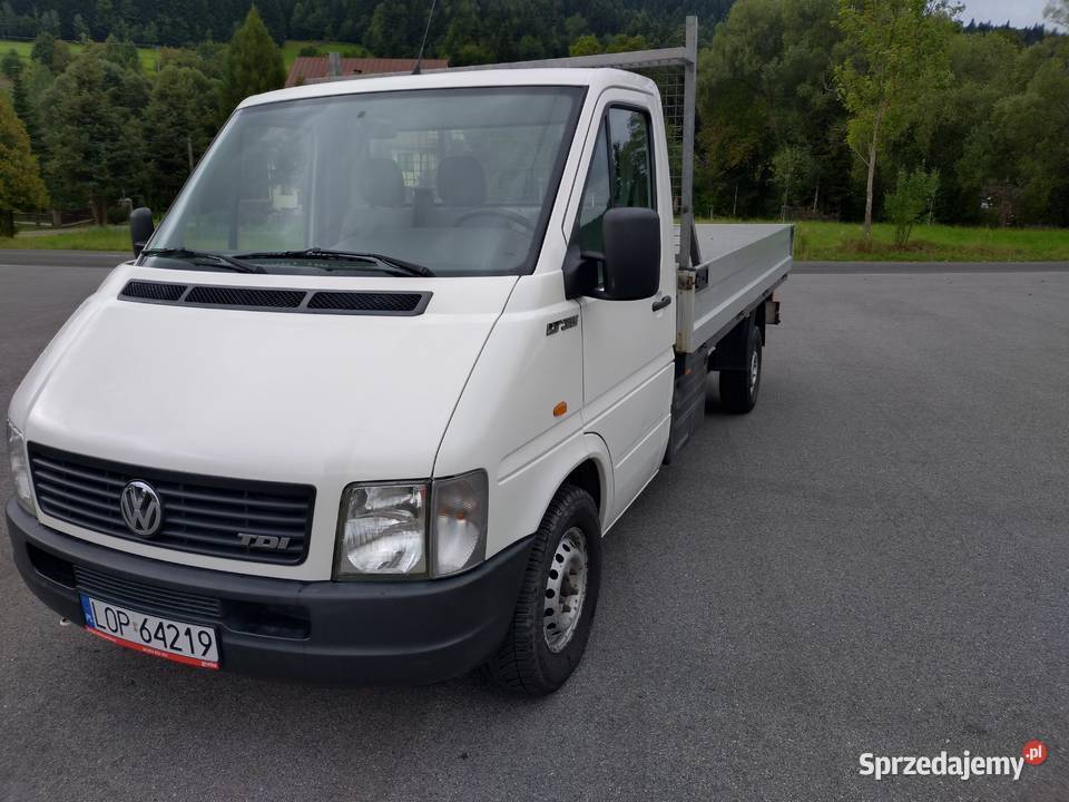 Volkswagen LT niski przebieg orginalna kabina i Rok produkcji 2005 Volkswagen Wiśniowa