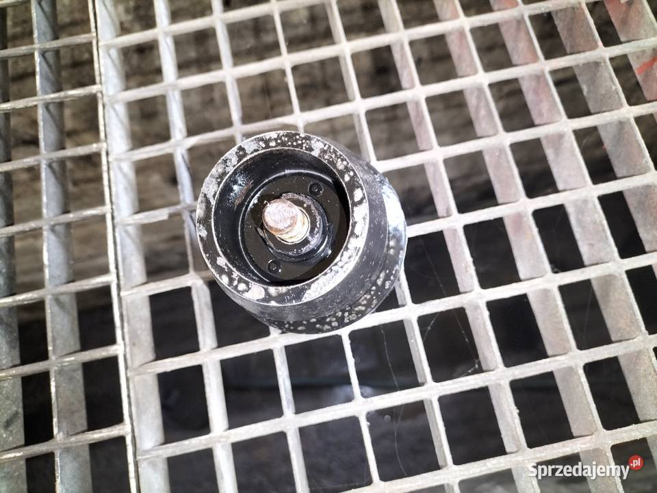 Tłumik drgań tylnego dyfra BELKI BMW X3 E83 osobowe Poręba sprzedam