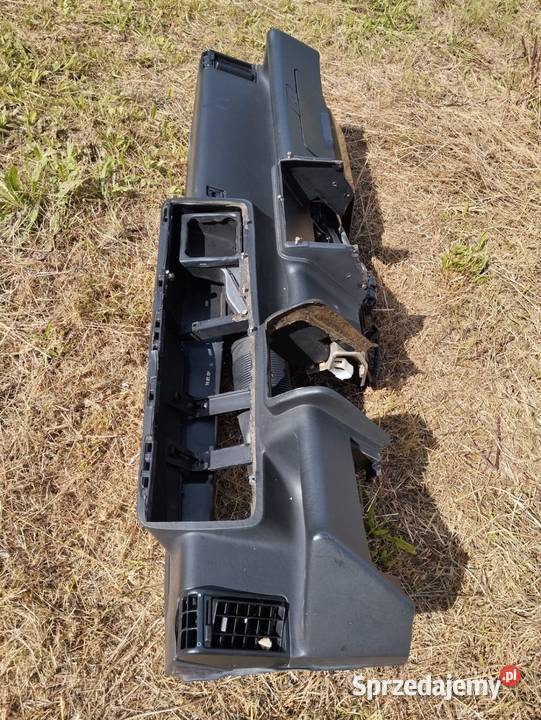 Lancia Prisma Integrale deska rozdzielcza Reda