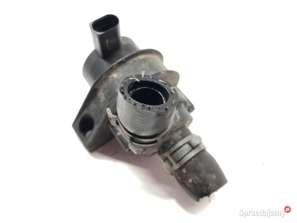 DODATKOWA POMPA WODY VW GOLF VI 12 105 0814