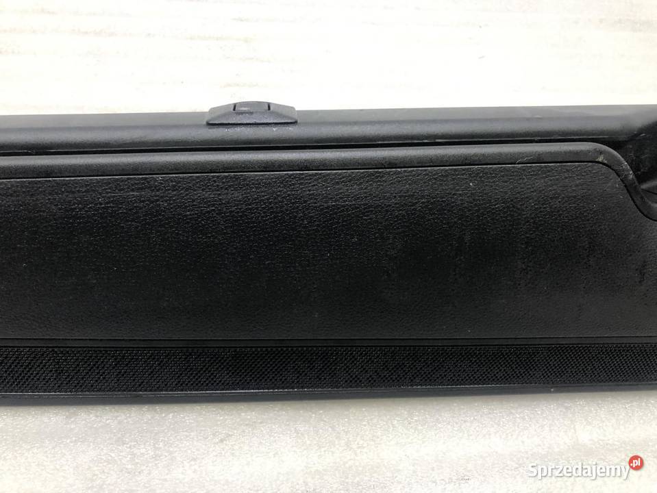 LISTWA BAGAŻNIKA PRAWA MERCEDES W204 2048600224