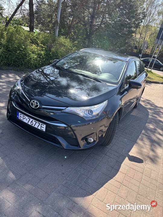 Toyota Avensis manualna łódzkie